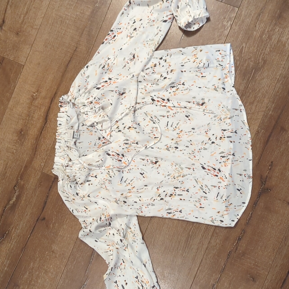 Women's blouse